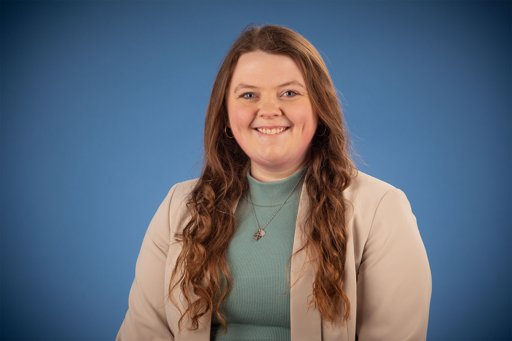 Christine Olson Headshot